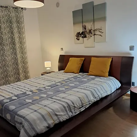 T2 Charme Ac-piscina E Garagem Appartement Quarteira