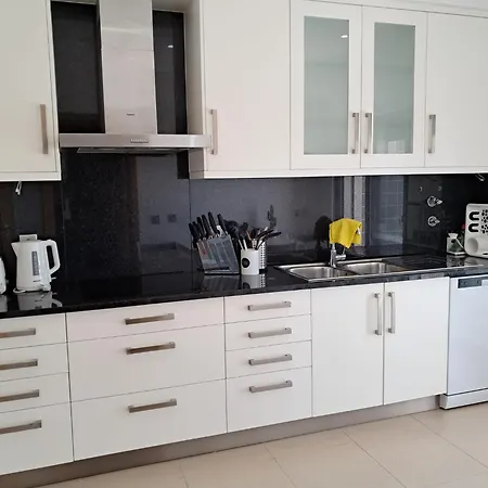 Appartement T2 Charme Ac-piscina E Garagem Quarteira