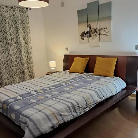 T2 Charme Ac-piscina E Garagem Appartement Quarteira